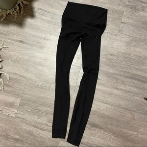 Black lululemon leggings